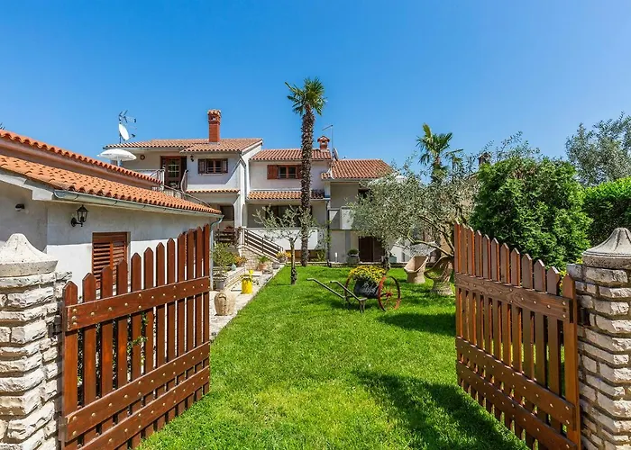 아파트 Rita 포레치