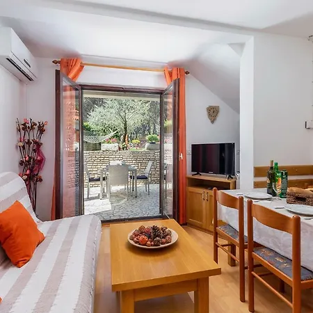 Rita Apartman Poreč